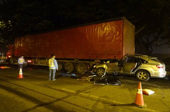 廣州市黃埔區(qū)開發(fā)大道“2?20”較大道路交通事故調(diào)查報(bào)告