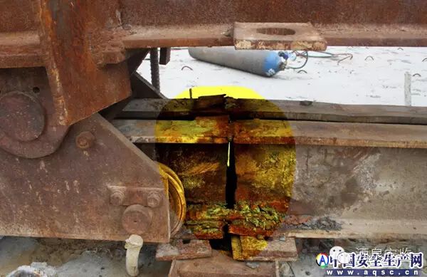 掛籃懸臂澆筑施工現(xiàn)場(chǎng)常見(jiàn)的安全隱患_10