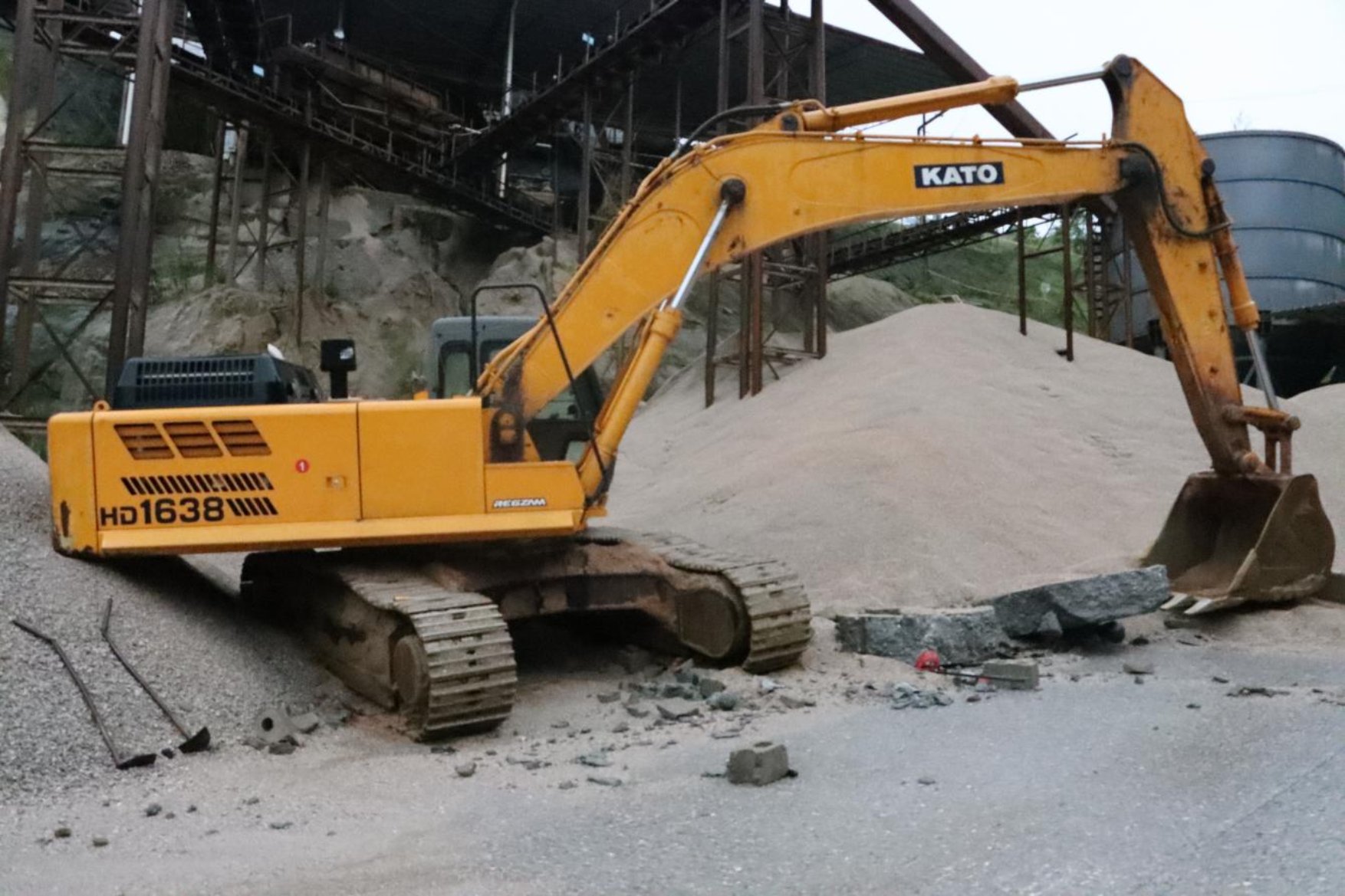 八步里松賀州多亮礦業(yè)有限公司 “4·18”一般坍塌事故調(diào)查報(bào)告