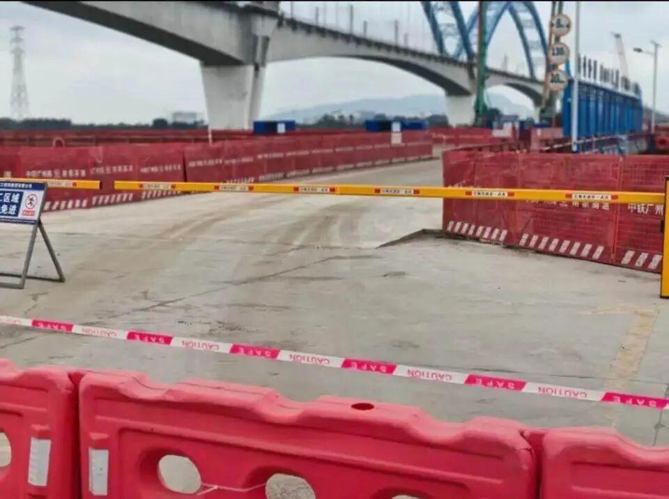 廣東江門一施工棧橋發(fā)生汽車墜河事件 致5死