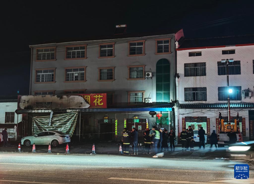 湖北宜城發(fā)生一起煙花爆竹爆炸事故 致12死