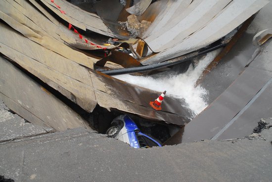 合肥地下通道工地塌陷3人受傷(組圖)